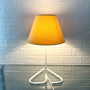 Chân đèn sắt Hebe